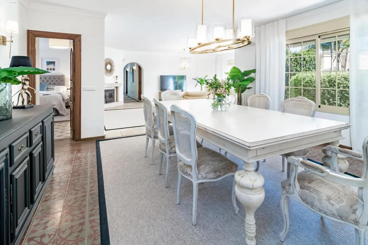 Cln- Spacious 6 Bedroom Villa Next To Beach Marbella